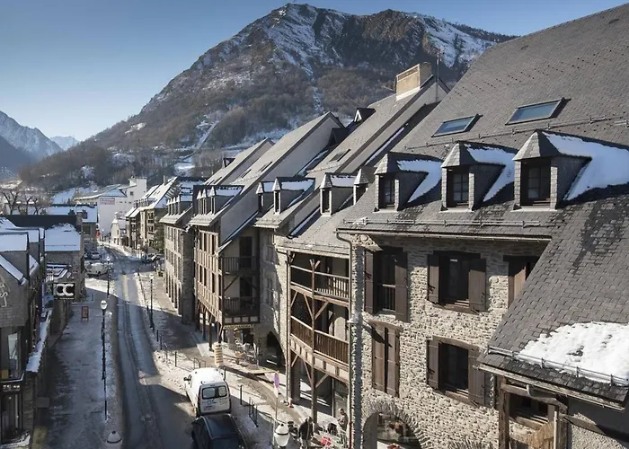 4 Pers Avec Balcon, Parking Et Télécabine à Lary Village - Fr-1-296-134 Appartement *