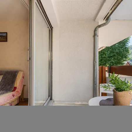 4 Pers Avec Balcon, Parking Et Telecabine A Lary Village - Fr-1-296-134 * Saint-Lary-Soulan